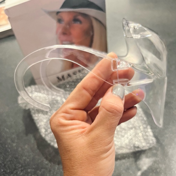 NWT Face Shield Protective Mask - Picture 4 of 7